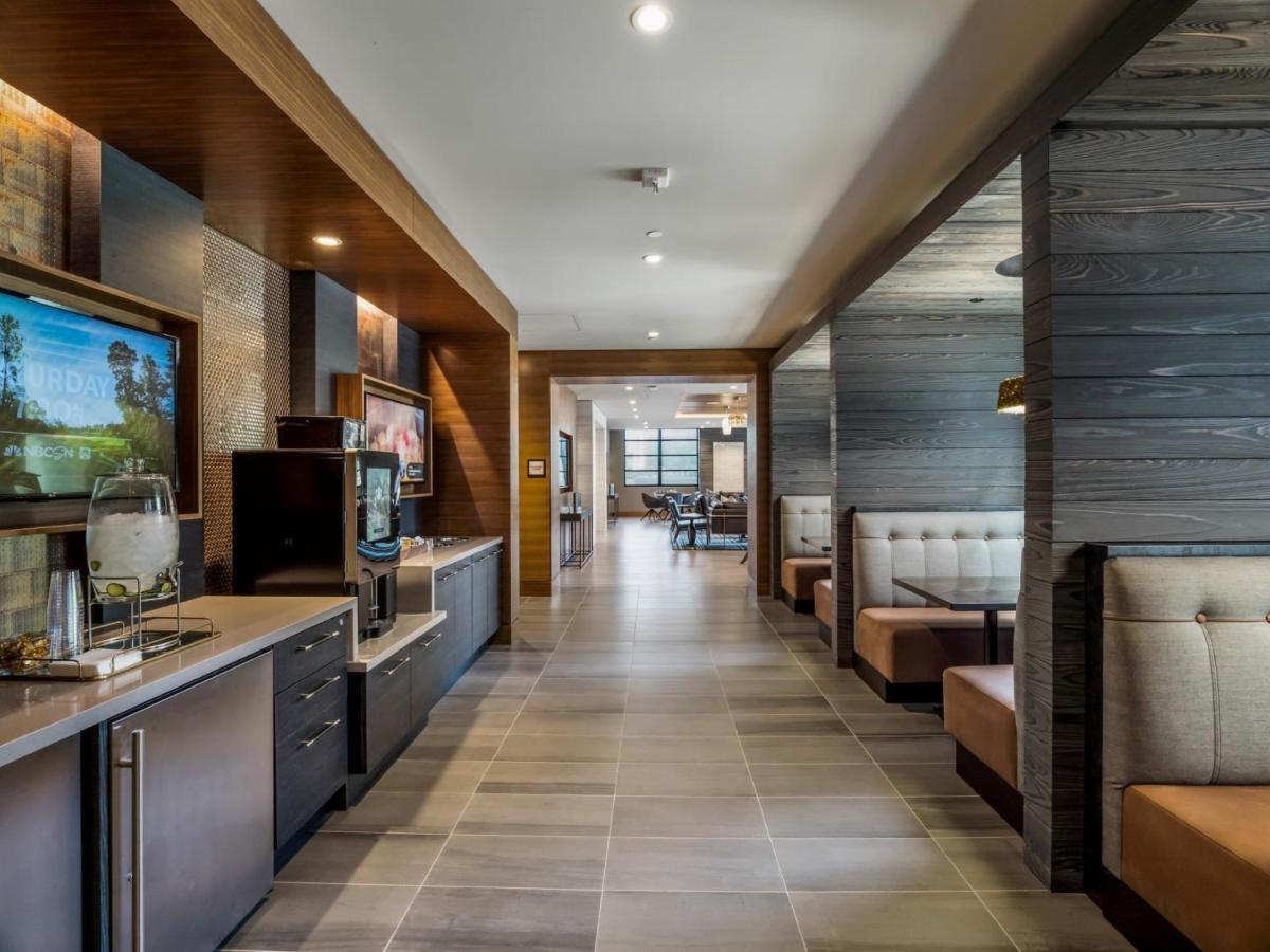 Bluebird Suites At Reston Town Center Eksteriør bilde